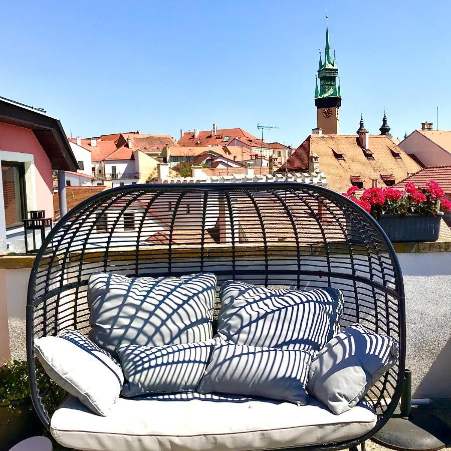Boutique Apartments U Rolanda, Mikulasske Namesti Znojmo Ngoại thất bức ảnh